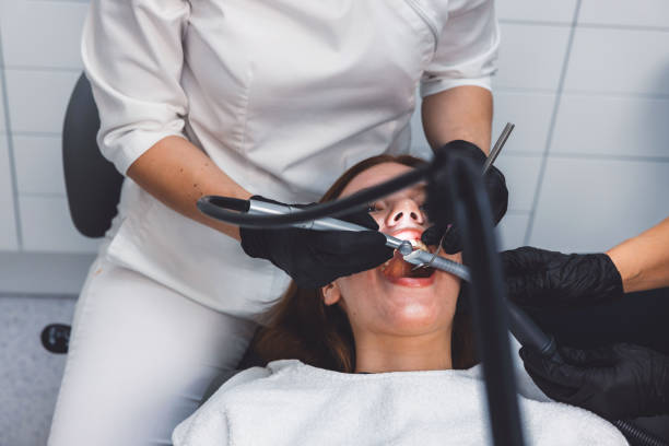 Best Dentist Open Late Near Me  in Lauderdale Lakes, WI