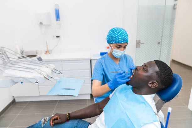 Best Tooth Infection Emergency Dentist  in Lauderdale Lakes, WI